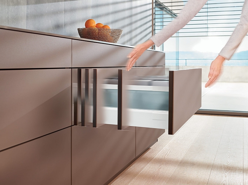 blum kovania zatvaranie zasuviek plne automatizovane kuchyne toptrendy