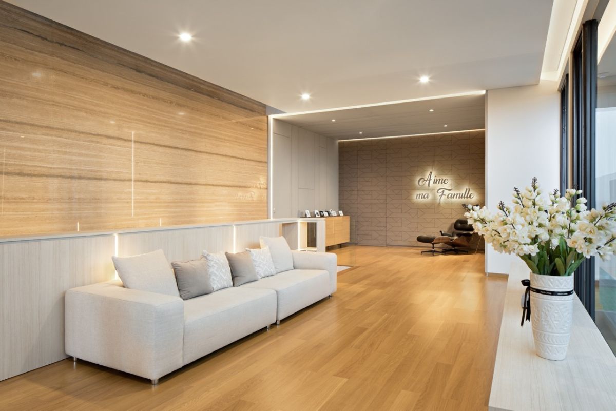 Modern house in Indonesia Living room