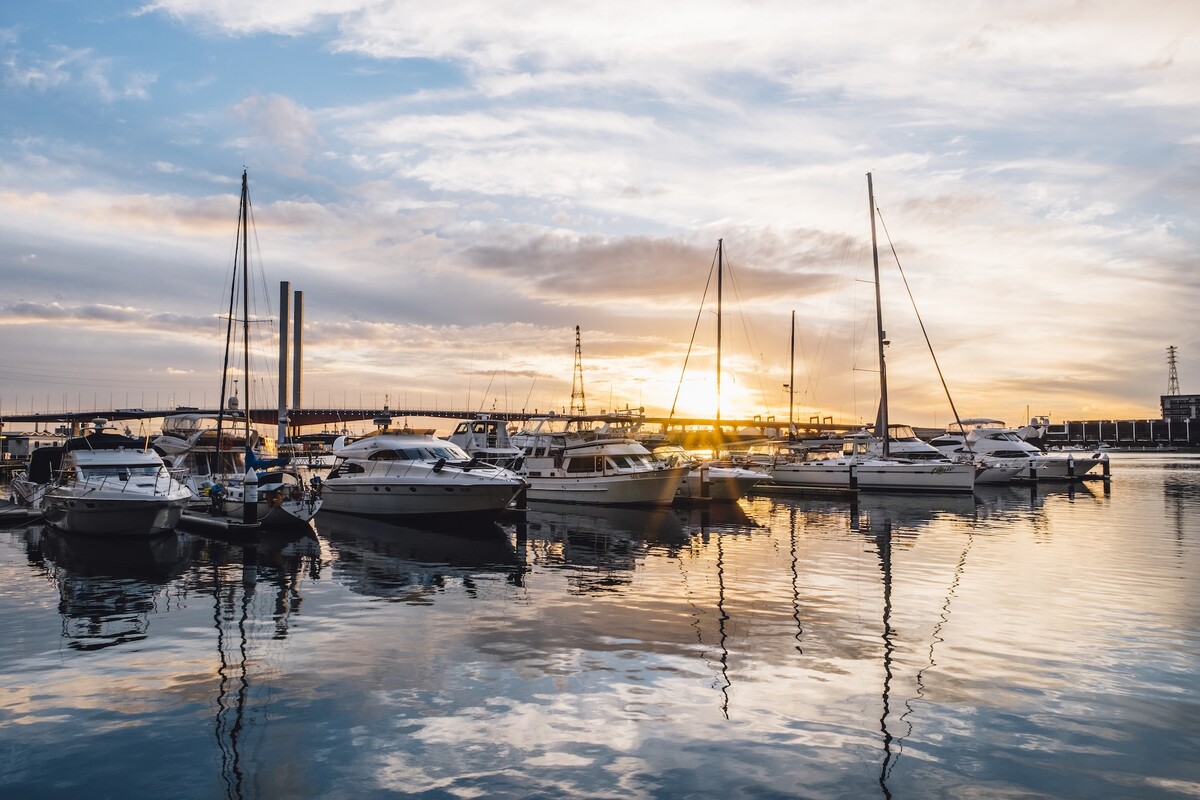 yacht reflection sunset harbour
