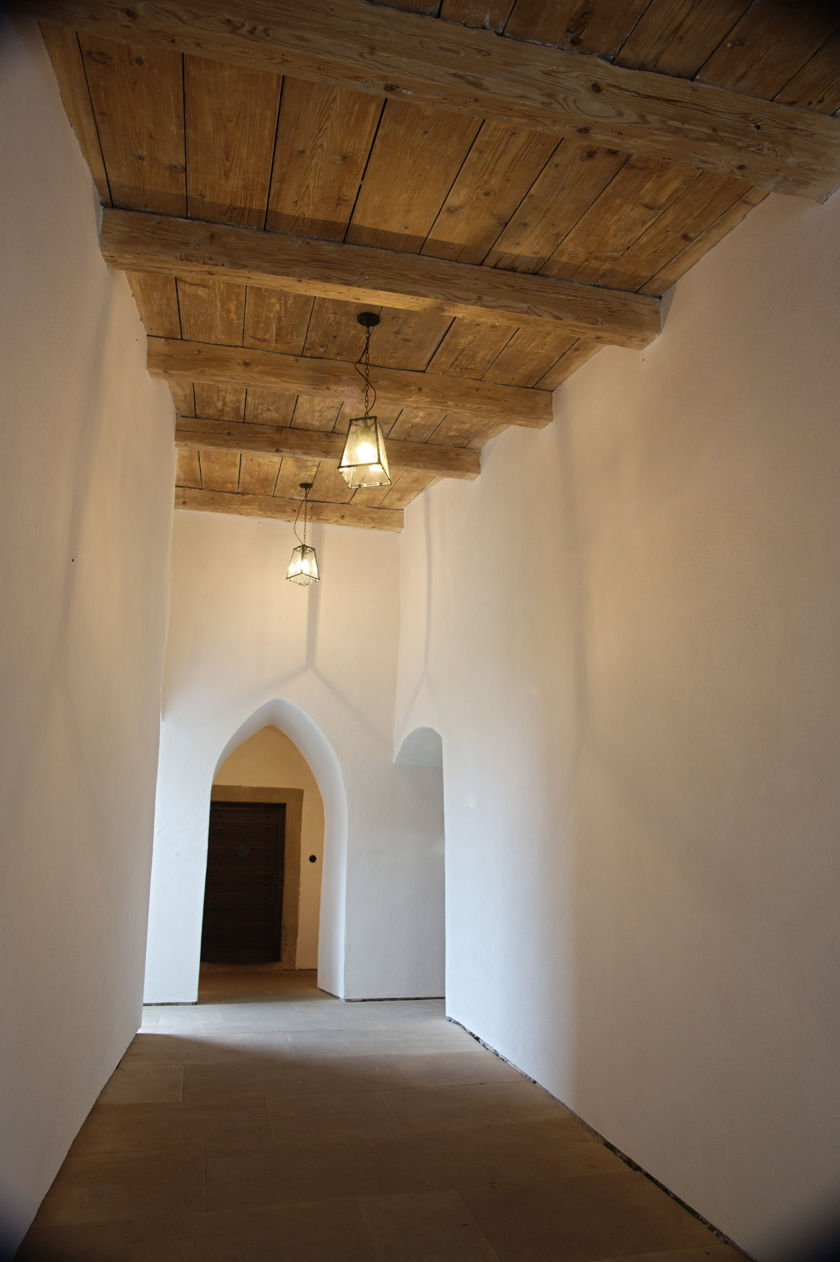 Obnova a prestavba Interiér rímskokatolíckeho kostola sv. Vavrinca v Brutovciach
