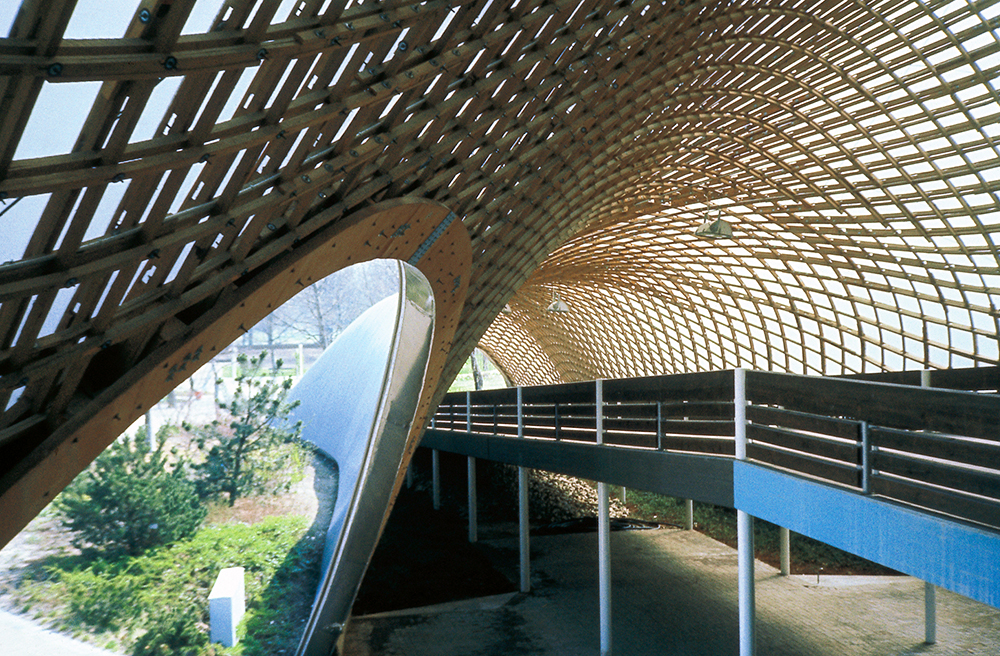 Frei-Otto-Roof-for-the-Mannheim-Multihalle-02